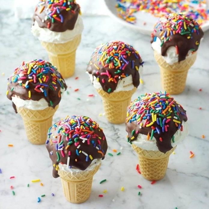 Chocolate-Dipped Ice Cream Cone Cupcakes - 4aKid