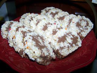 Rice Krispy Rollups from The Kitchen Cookie - 4aKid