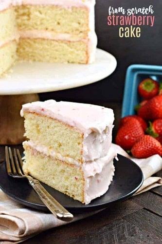 Strawberry Layer Cake - 4aKid