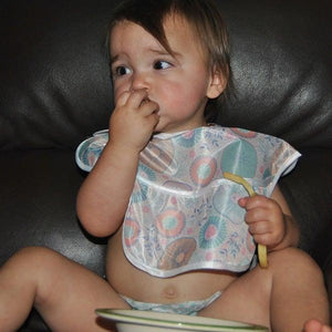 Waterproof Baby Bib with Crumb Catcher - 4aKid