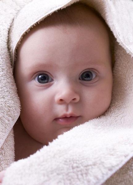 Baby Bathing Safety Guide - 4aKid Blog - 4aKid