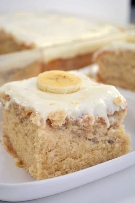 Best Banana Cake Recipe with Cream Cheese Icing - 4aKid