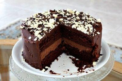 Chocolate Cheesecake Cake - 4aKid