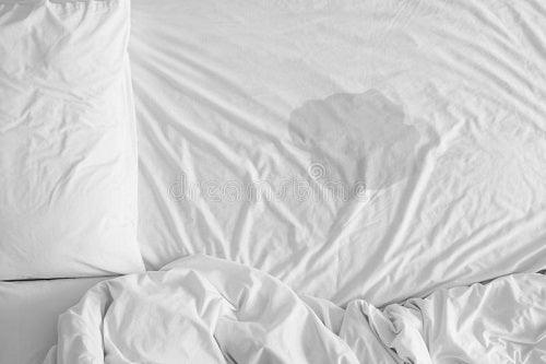 How to Handle Bedwetting: Your Step-by-Step Guide - 4aKid