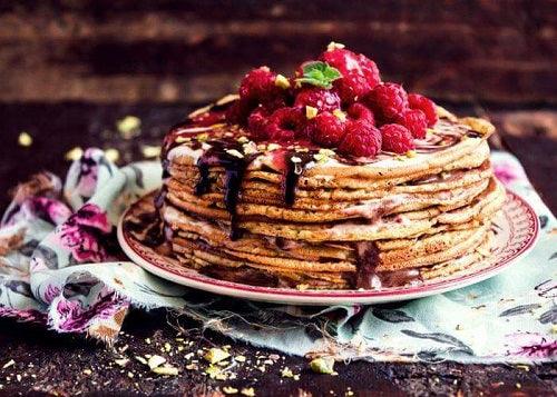 How to Make a Raspberry and Chocolate Crepe Stack - 4aKid