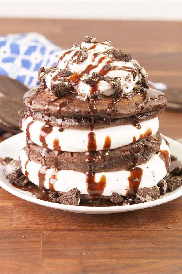How to make the best Oreo Pancakes from delish.com - 4aKid
