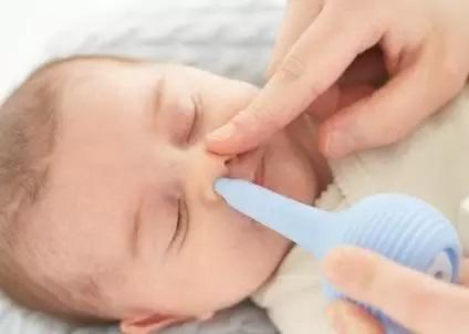 How to use a bulb syringe or nasal aspirator to clear a stuffy nose - 4aKid