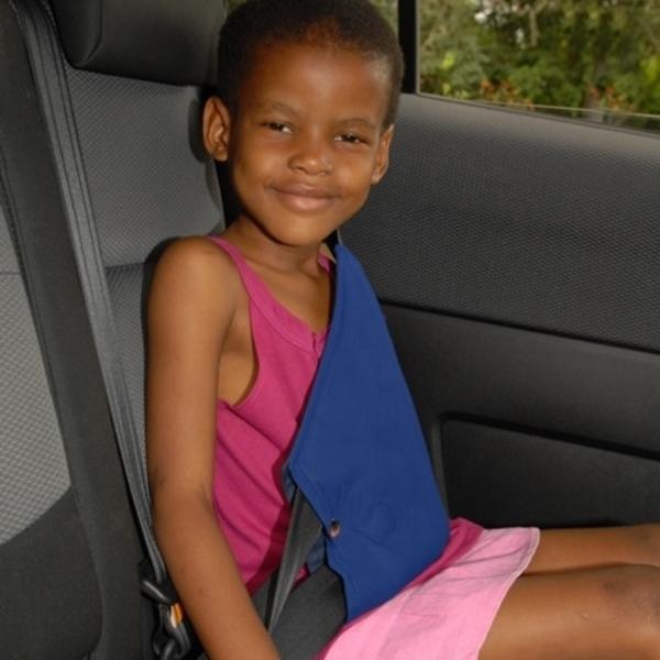 Secure-a-Kid Comfort Harness for seatbelts in the car - 4aKid