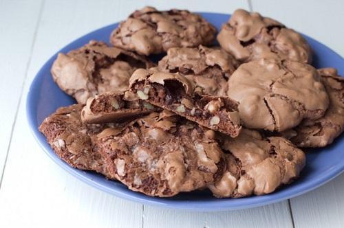 Susan * Chocolate Meringue Cookies - 4aKid