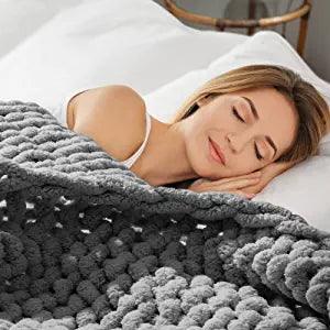Wrap yourself up with this hand made knitted blanket - 4aKid