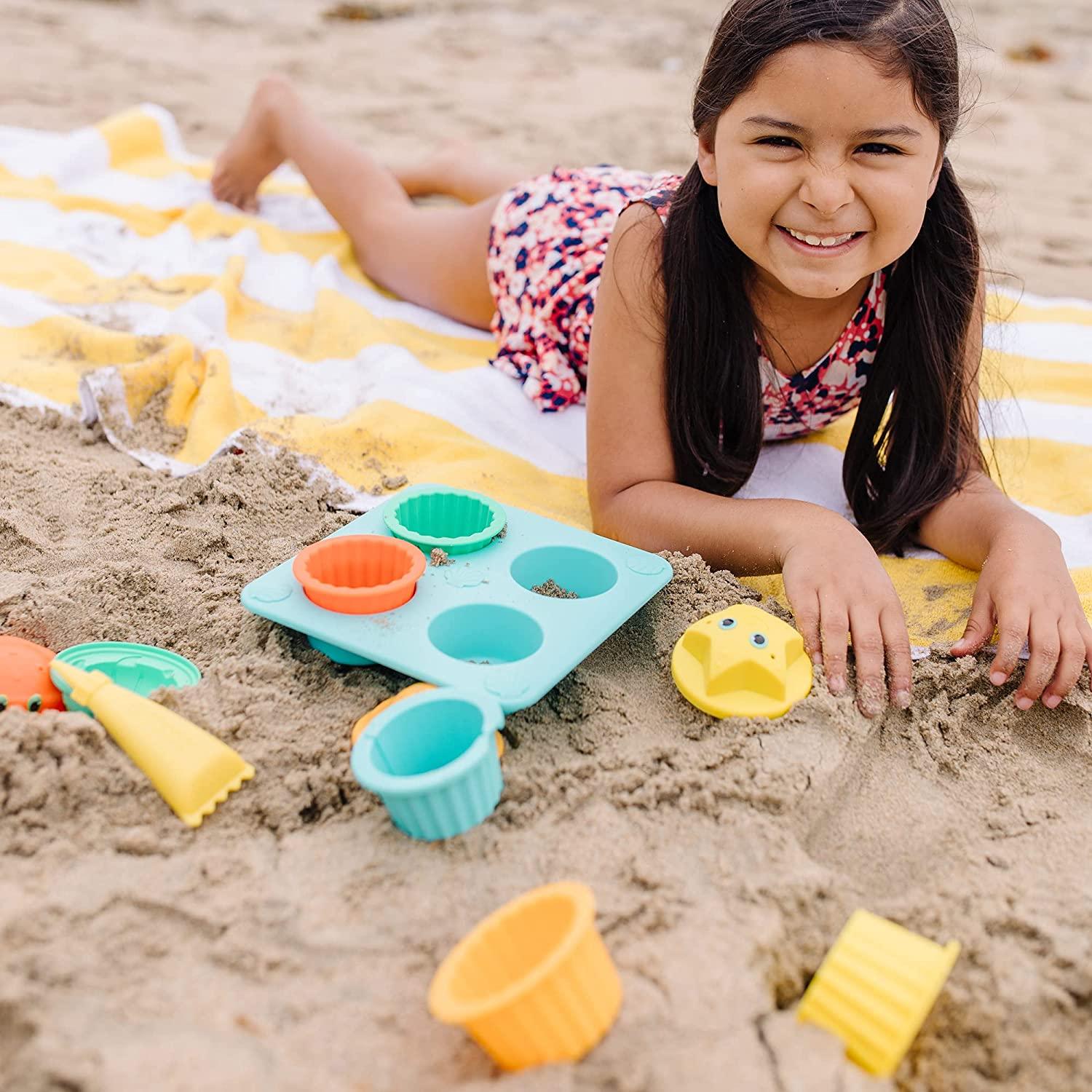 Melissa & Doug Beach & Outdoor Play - 4aKid