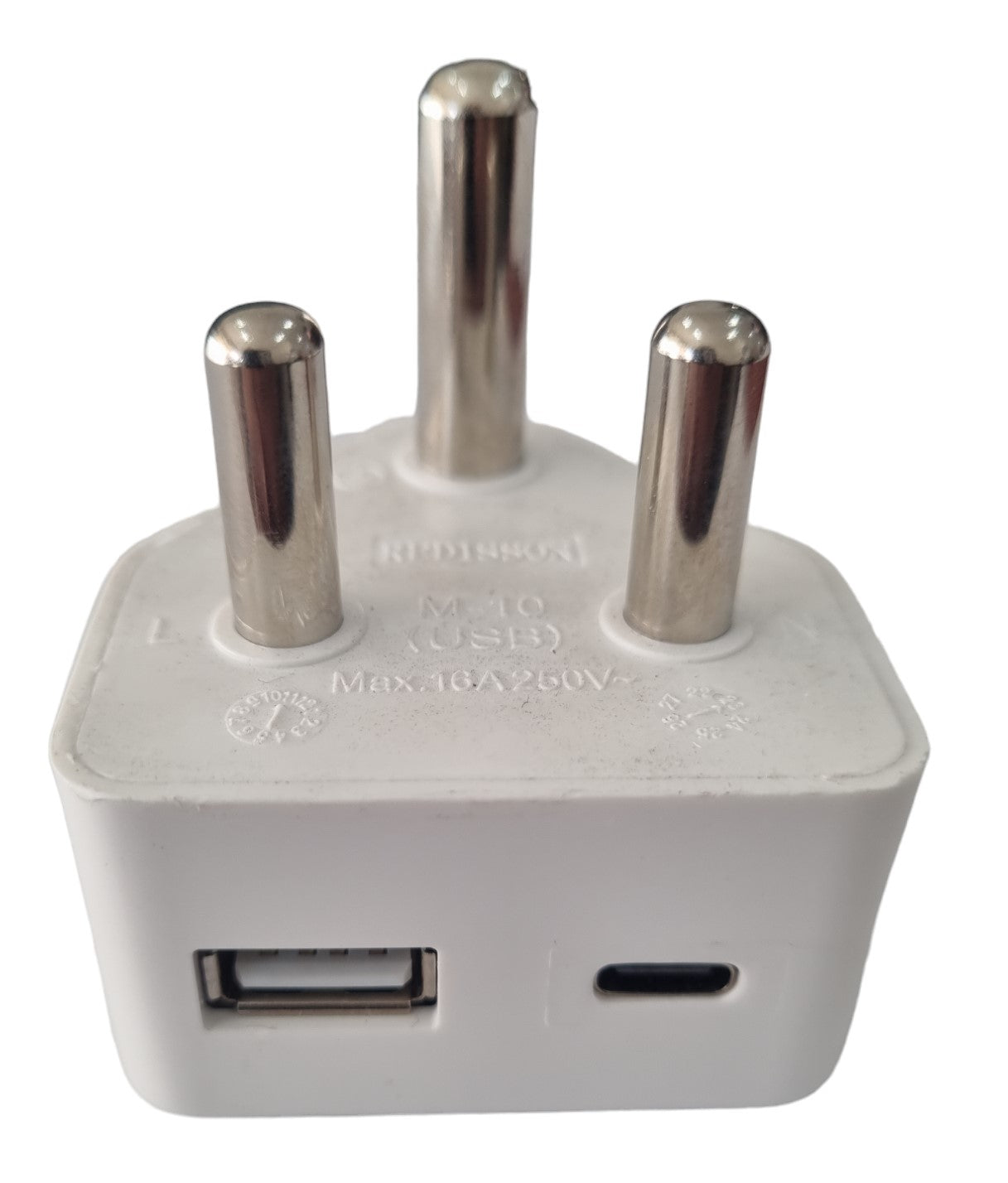 Alphacell Plug top USB and Type C