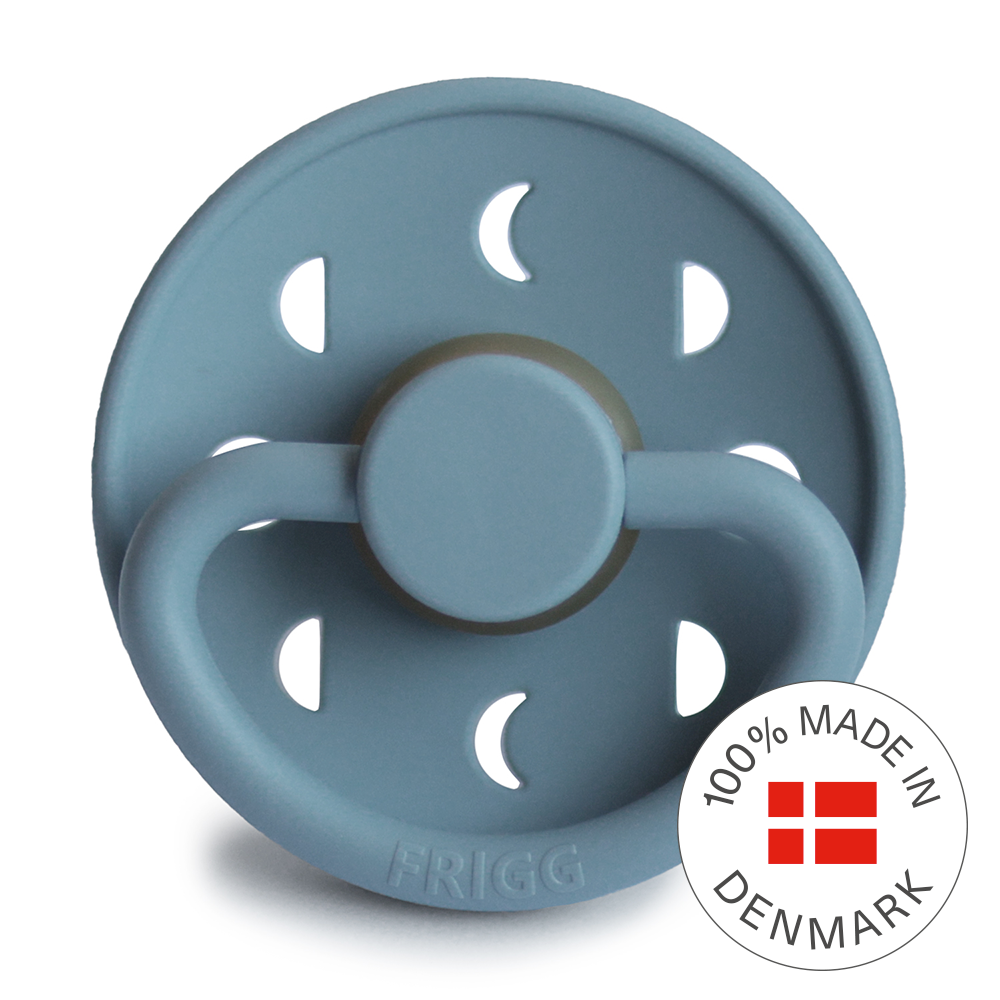 FRIGG Moon - Round Latex Pacifier - Stone Blue