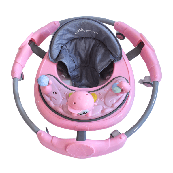 When do babies start using 2024 walking rings