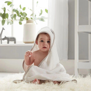 Shnuggle Wearable Baby Hooded Towel - 4aKid
